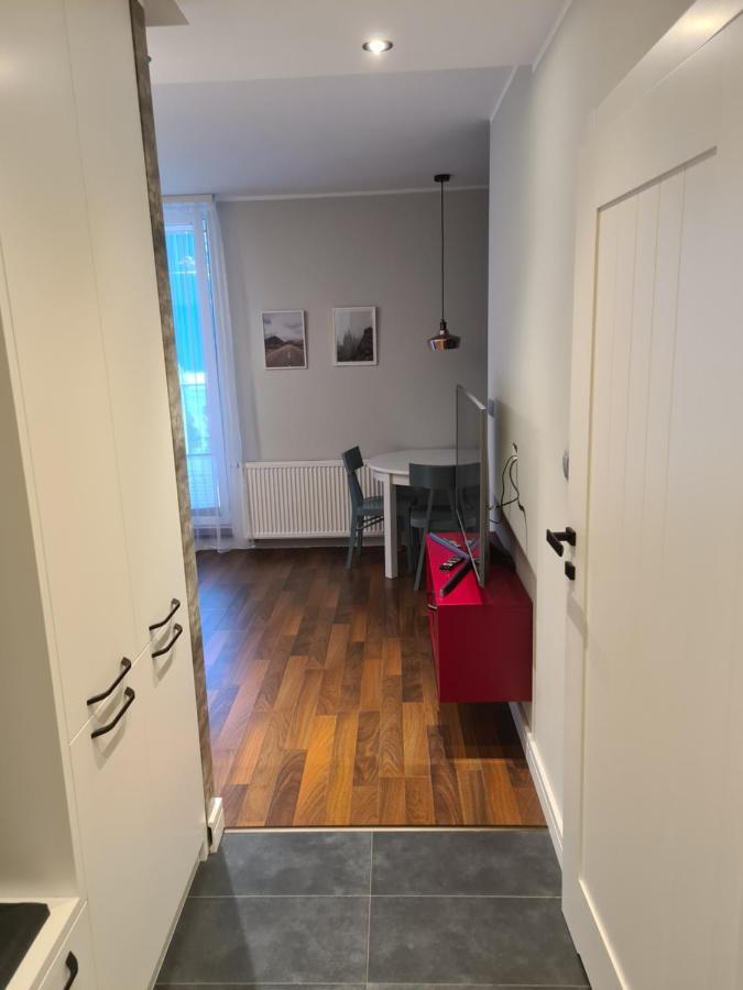 Apartament 3-Osobowy Z Miejscem Parkingowym W Swietnej Lokalizacji Gdańsk Exteriör bild